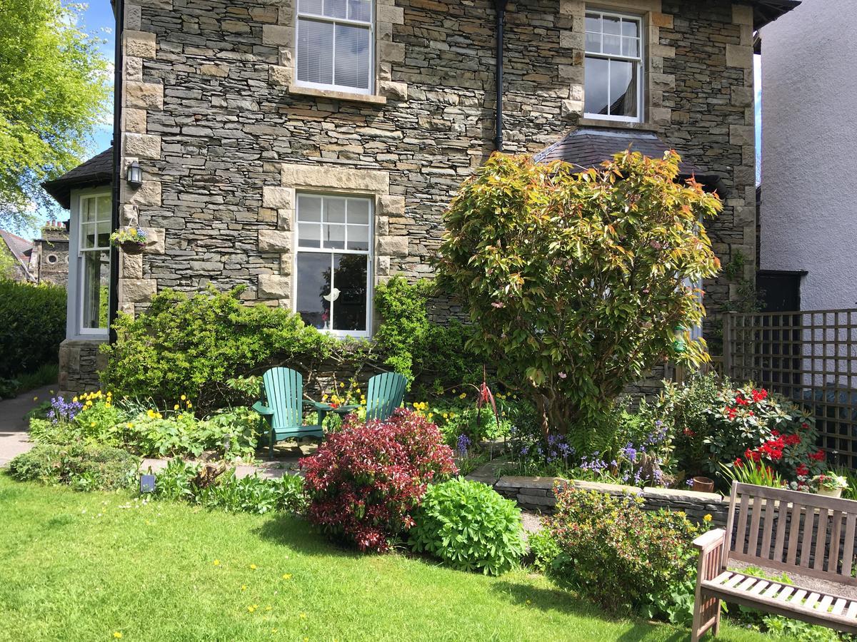 Ivythwaite Lodge Guest House วินเดอร์เมียร์ ภายนอก รูปภาพ